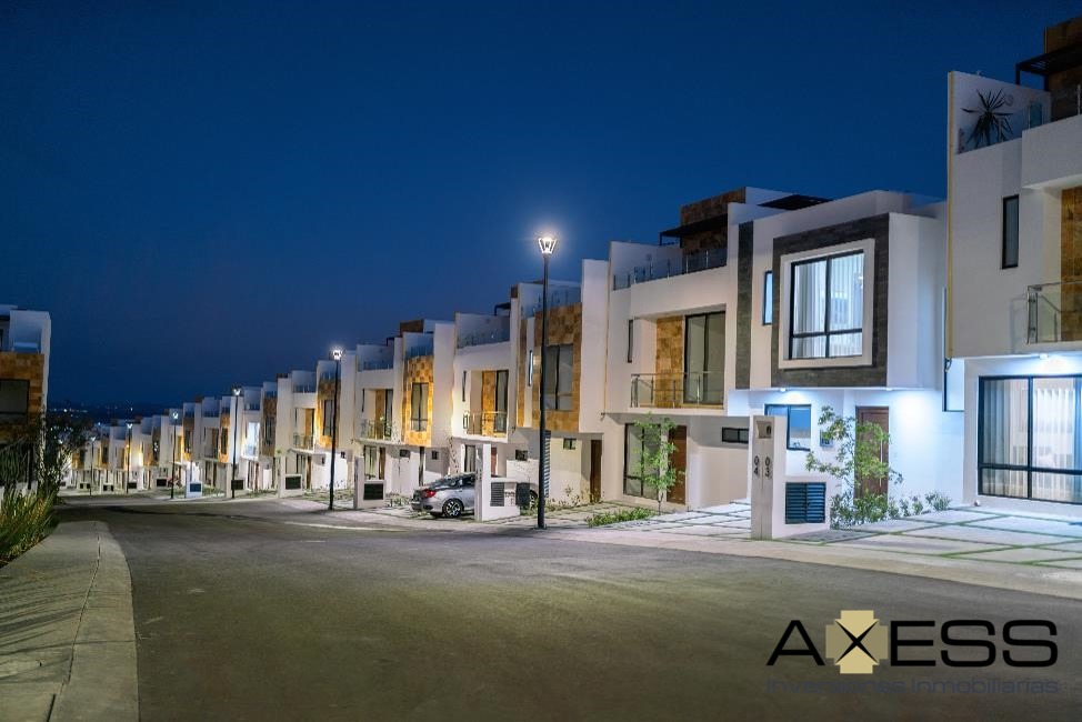 Casa en venta, Residencial Los Robles Zibatá; Querétaro